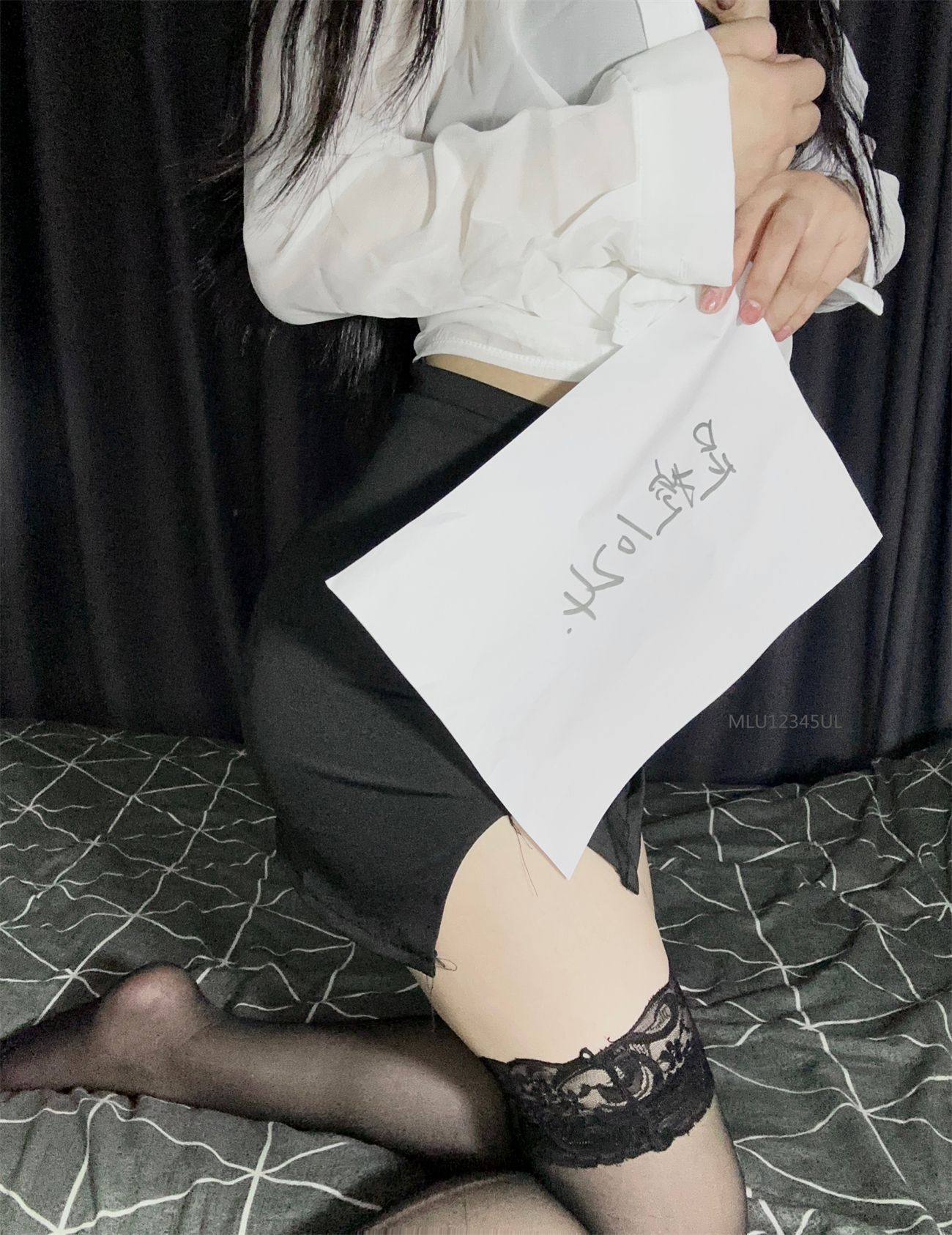 [ต้นฉบับ] [ชมรมภรรยาควบคุมเท้า] เมื่อเร็ว ๆ นี้ผู้หญิงโสดที่ถ่ายรูปด้วยตัวเองเพิ่มขึ้นอย่างกะทันหันผู้หญิงสวยกำลังถ่ายรูปและส่งภาพ ทันใดนั้นพวกเขาก็พบกับการโจมตีจากป้าของพวกเขาพวกเขากำลังยุ่งอยู่ที่ ทำงานแล้วต้องส่งผลประโยชน์ให้เพื่อนๆ [16P]