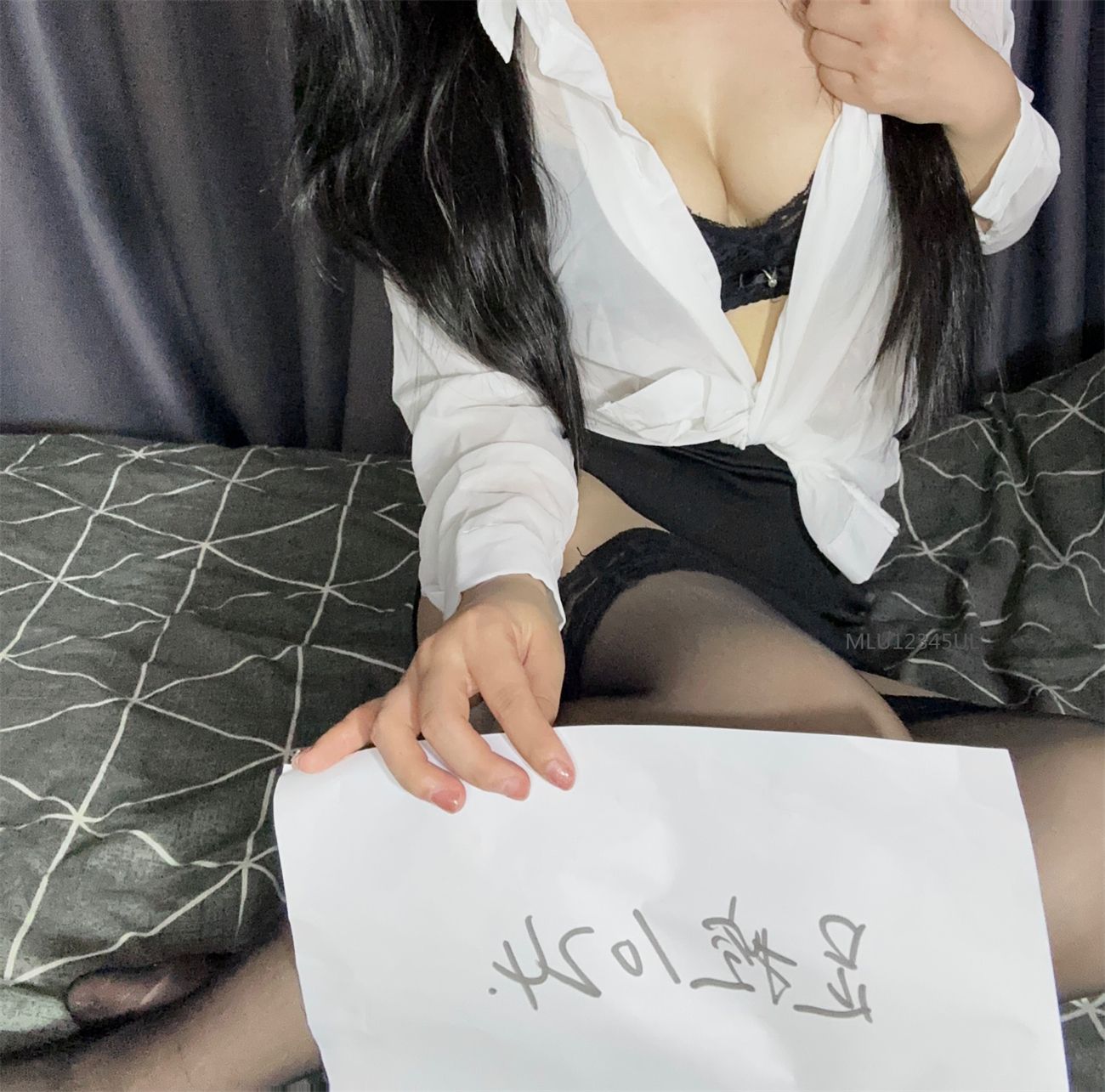 [ต้นฉบับ] [ชมรมภรรยาควบคุมเท้า] เมื่อเร็ว ๆ นี้ผู้หญิงโสดที่ถ่ายรูปด้วยตัวเองเพิ่มขึ้นอย่างกะทันหันผู้หญิงสวยกำลังถ่ายรูปและส่งภาพ ทันใดนั้นพวกเขาก็พบกับการโจมตีจากป้าของพวกเขาพวกเขากำลังยุ่งอยู่ที่ ทำงานแล้วต้องส่งผลประโยชน์ให้เพื่อนๆ [16P]