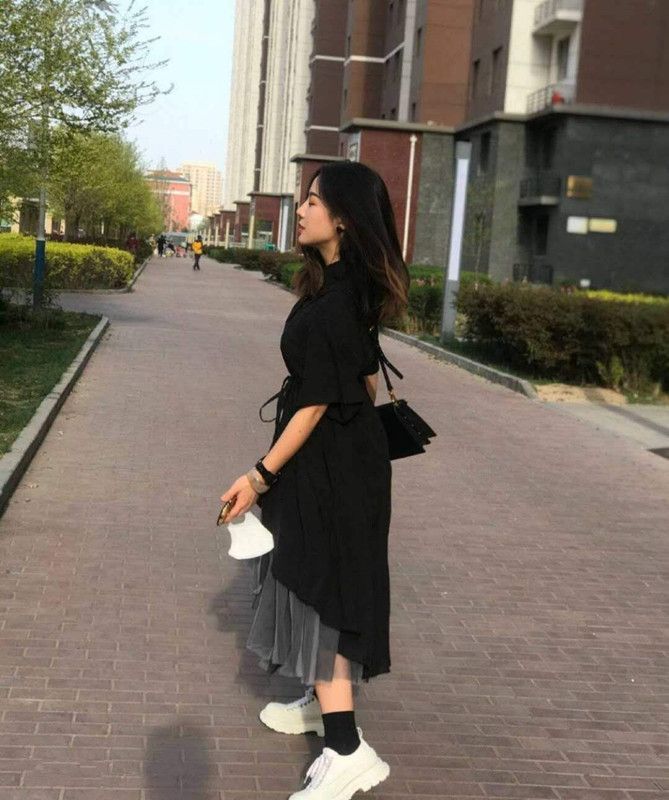 การแสดงออกที่เย้ายวนใจของหญิงสาวที่มีก้นใหญ่สุดเซ็กซี่ทำให้ผู้คนไม่สามารถควบคุมได้ [30P]