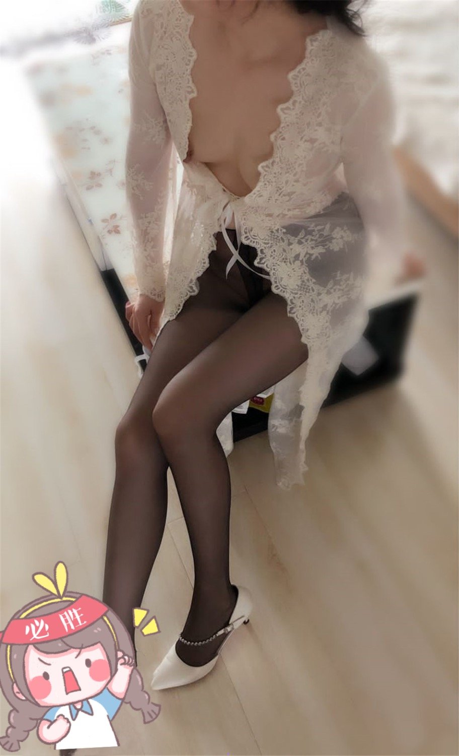 ภาพถ่ายส่วนตัวของหญิงสาว[18P]