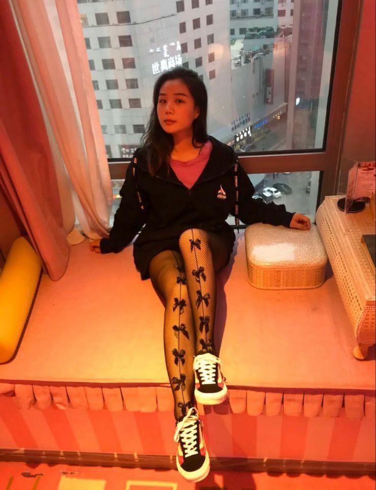 การแสดงออกที่เย้ายวนใจของหญิงสาวที่มีก้นใหญ่สุดเซ็กซี่ทำให้ผู้คนไม่สามารถควบคุมได้ [30P]