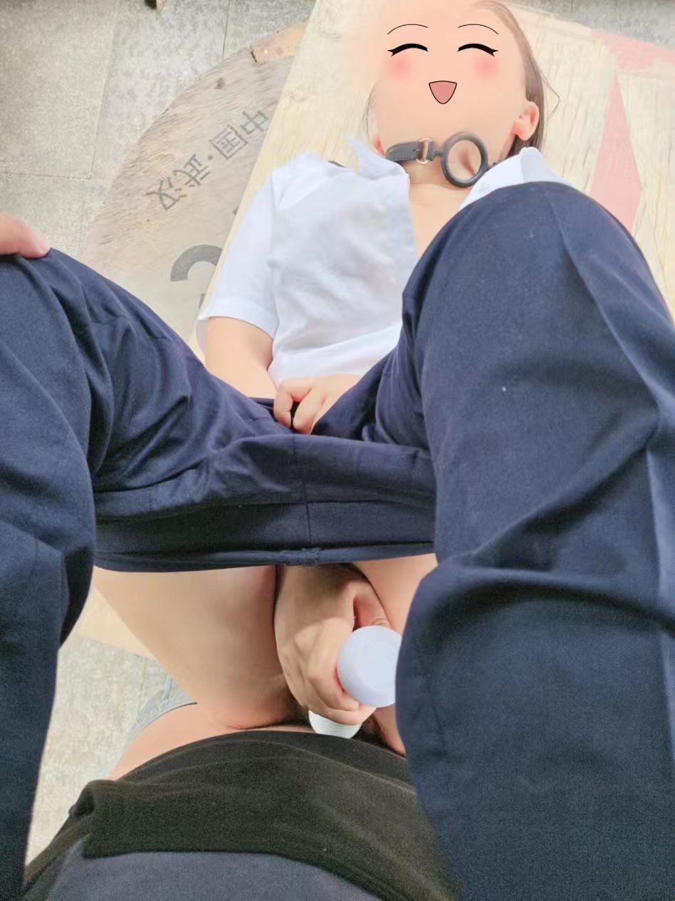 [ต้นฉบับ] ลูกเล็ก ๆ ของผู้หญิงเลวที่แต่งงานแล้ว, ถุงน่องสีเทารั่วออกมาจากกางเกงในสวนสาธารณะ, ใคร่ + ถูกระยำ [28P]