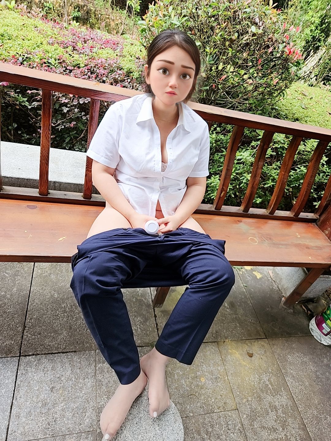 [ต้นฉบับ] ลูกเล็ก ๆ ของผู้หญิงเลวที่แต่งงานแล้ว, ถุงน่องสีเทารั่วออกมาจากกางเกงในสวนสาธารณะ, ใคร่ + ถูกระยำ [28P]