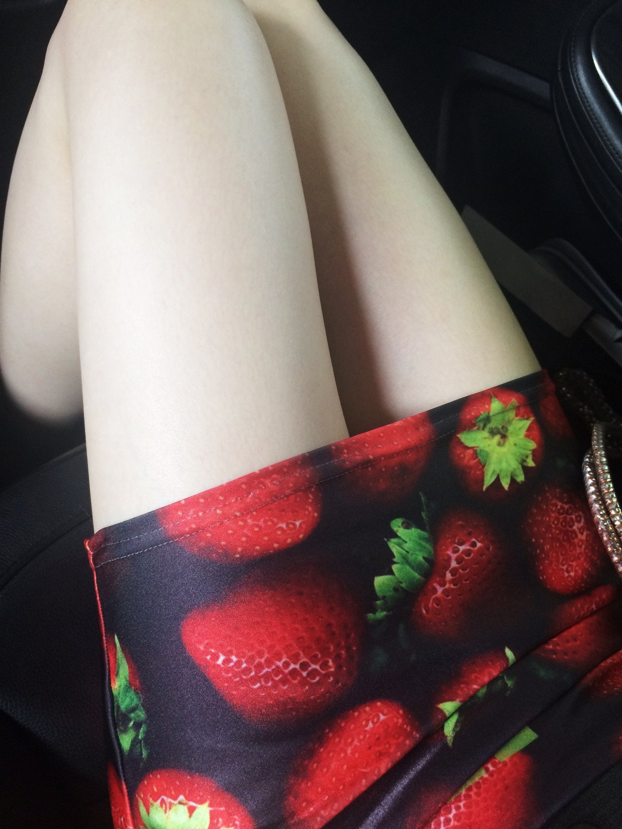 ภรรยาเซ็กซี่ขายาว [26P]
