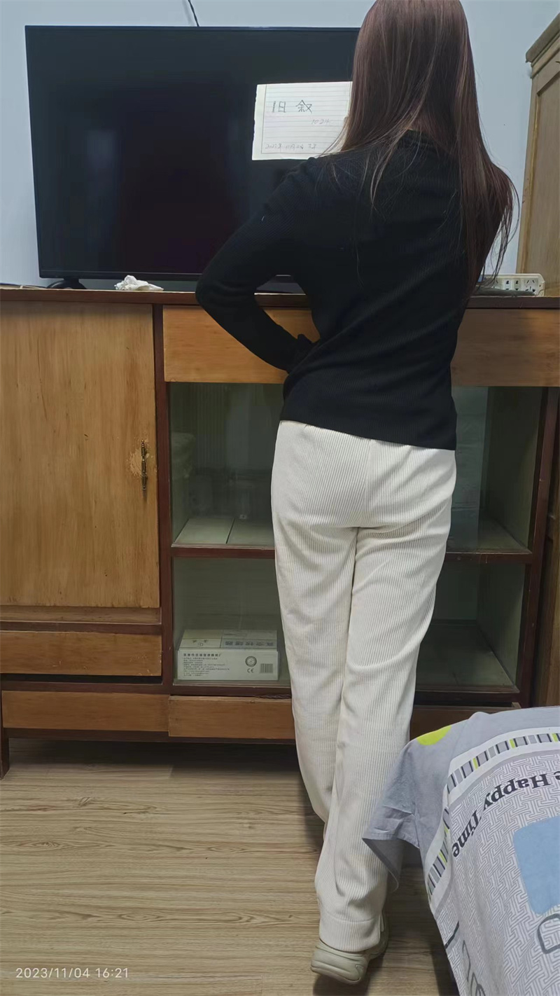 [ต้นฉบับจากอดีต] พี่สะใภ้ไร้ขนหุ่นเพรียวถูกเจาะโดยไม่ต้องใช้ถุงยางอนามัยและดึงผมออก ความคิดเห็นมากมายและการตรวจสอบด้วยลายมือ [15P]
