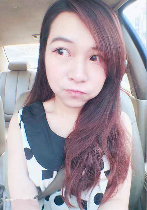 ผู้หญิงที่เป็นผู้ใหญ่และมีเสน่ห์[28P]