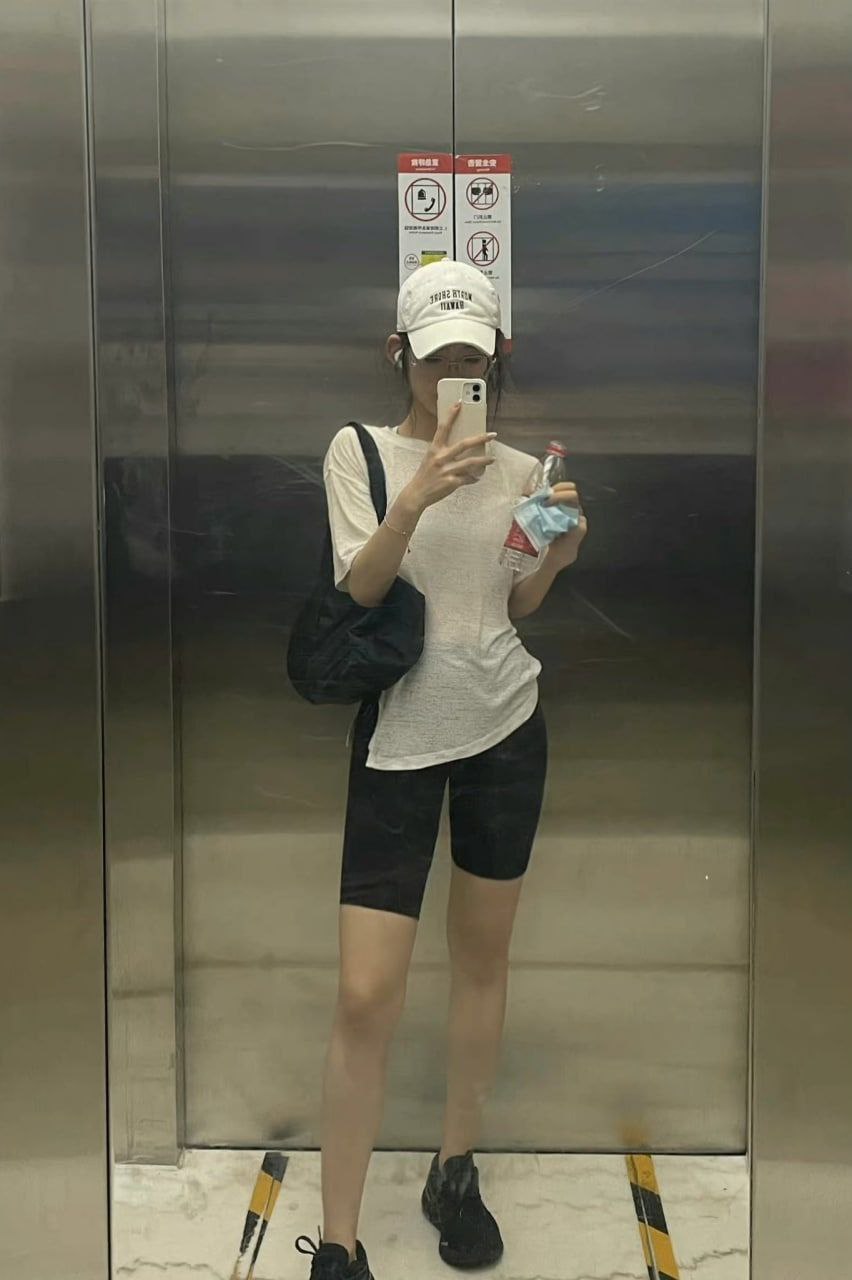 ก้นพีชฟิตเนสตัวเมีย [10P]