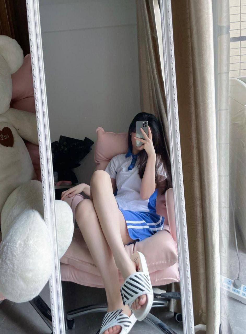 นักศึกษาสาว [10P]