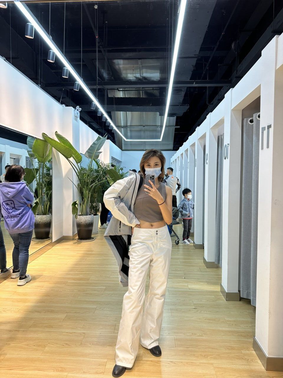 งดงามดั่งดอกบัว [13P]