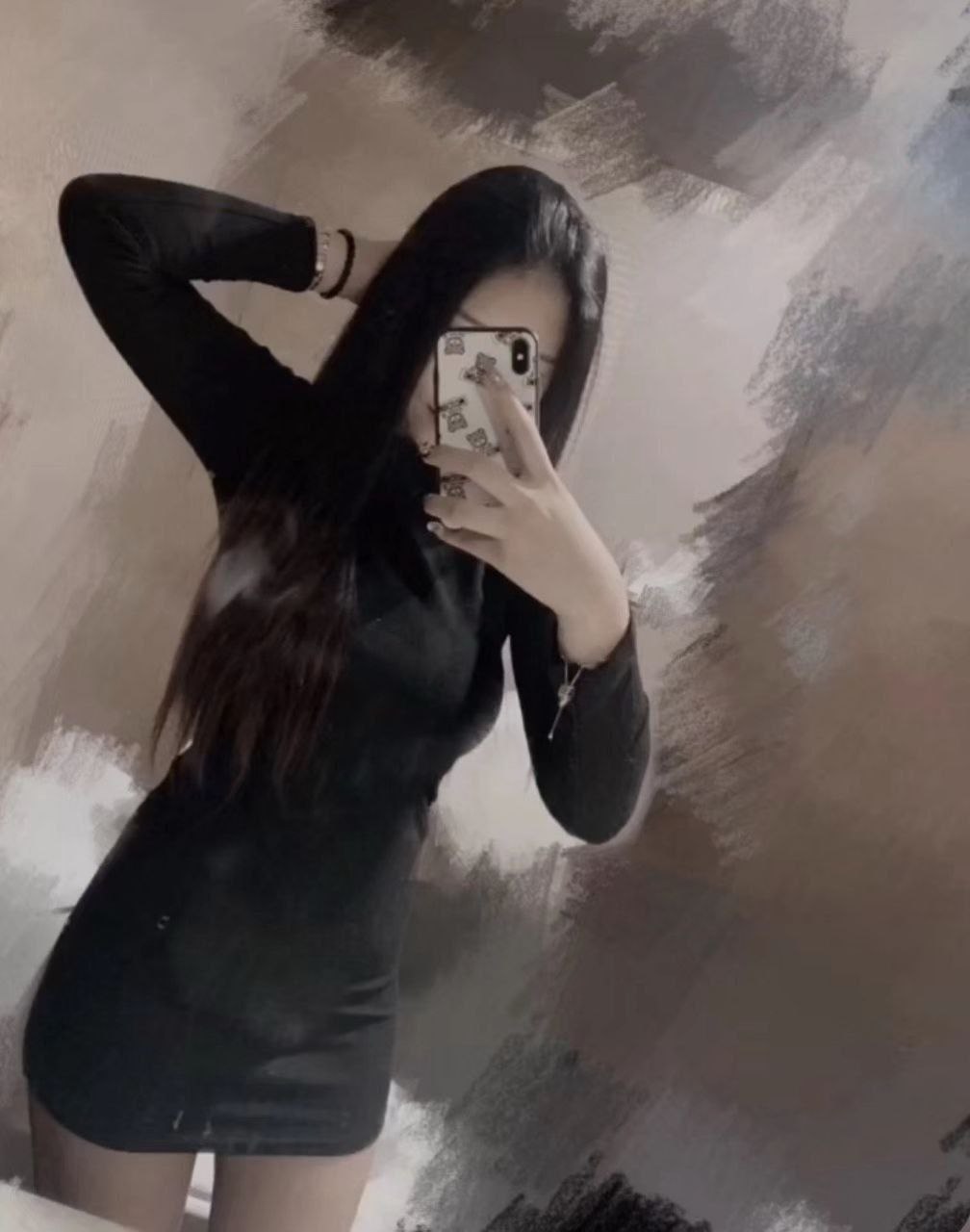 สาวสวยที่ชอบเซลฟี่ [11P]
