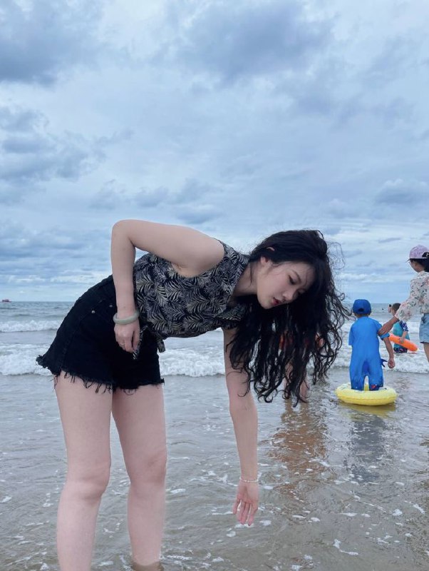 ครอบครัวที่บริสุทธิ์และดีมีความเป็นส่วนตัวมาก[22P]