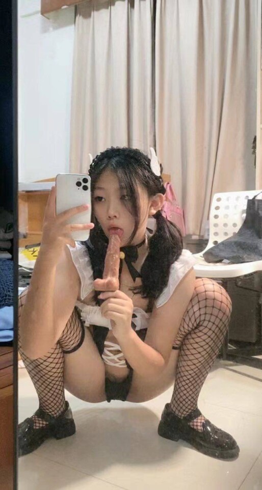 สาวน้อยคนนี้เซ็กซี่มาก[17P]