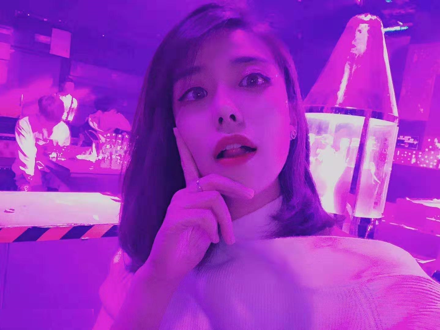 สาวน้อยเก่งมาก ไม่ต้องใช้ถุงยาง สามารถหลั่งในตัวเธอได้ [21P]