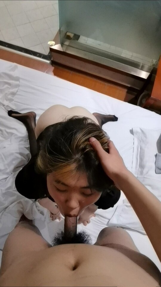 มันขาวและอ่อนโยนและดูสบายตา [21P]