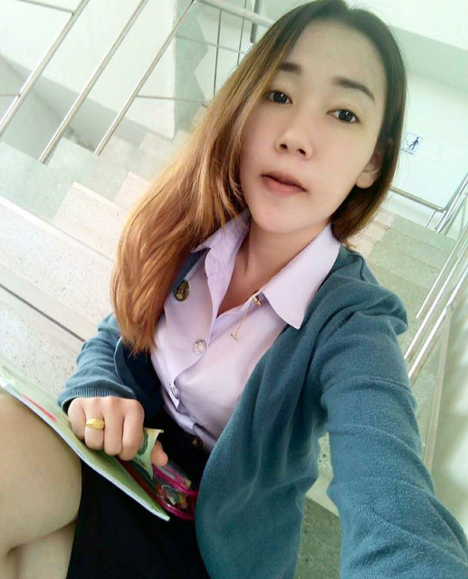 รูปโป๊นักศึกษา สาววัยรุ่นนักศึกษาไทยหัวนมสวยๆนมใหญ่มากน่าเย็ด หีสาวนักศึกษาหมอยสวยน่าเย็ดนมตั้งเต้าหน้าตาดีสุดๆ หีสวยมาก