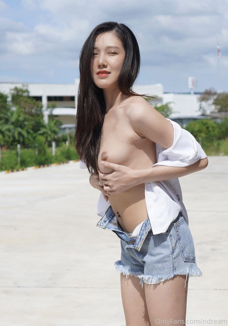 รูปโป๊สาวสวย ถ้าพี่เบื่อขี้รถก็มาขี้หนูที่ห้องก็ได้น๊า ภาพโป๊สาวนมใหญ่หัวนมสวยๆเต้าสวยน่าดูดมาก รูปโป้ฟรี ดูหีสาวไทย ภาพโป้สาวไทย